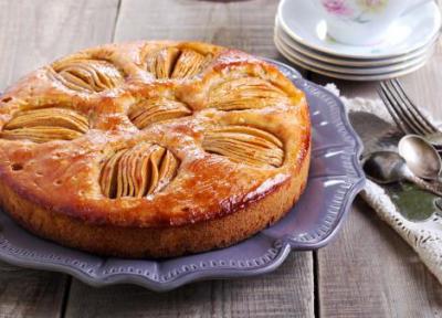طرز تهیه کیک سیب و دارچین با ماست؛ ساده برای تازه کارها طرز تهیه کیک سیب و دارچین با ماست؛ ساده برای تازه کارها